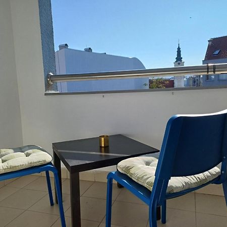 Apartment Centrum - Free Private Parking Новий Сад Екстер'єр фото